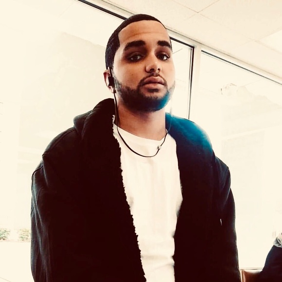 Meet your Posher, Tim - Picture 1 of 1